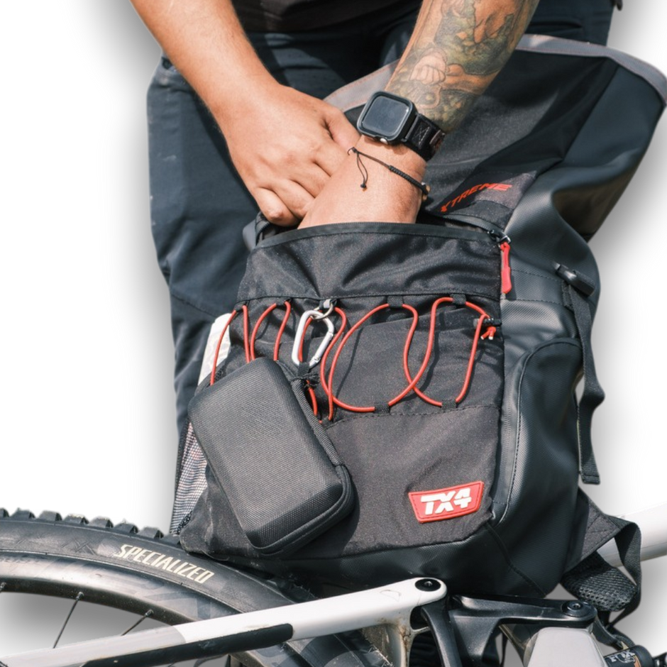 MORRAL TIPO DRY-BAG 30LT TX4