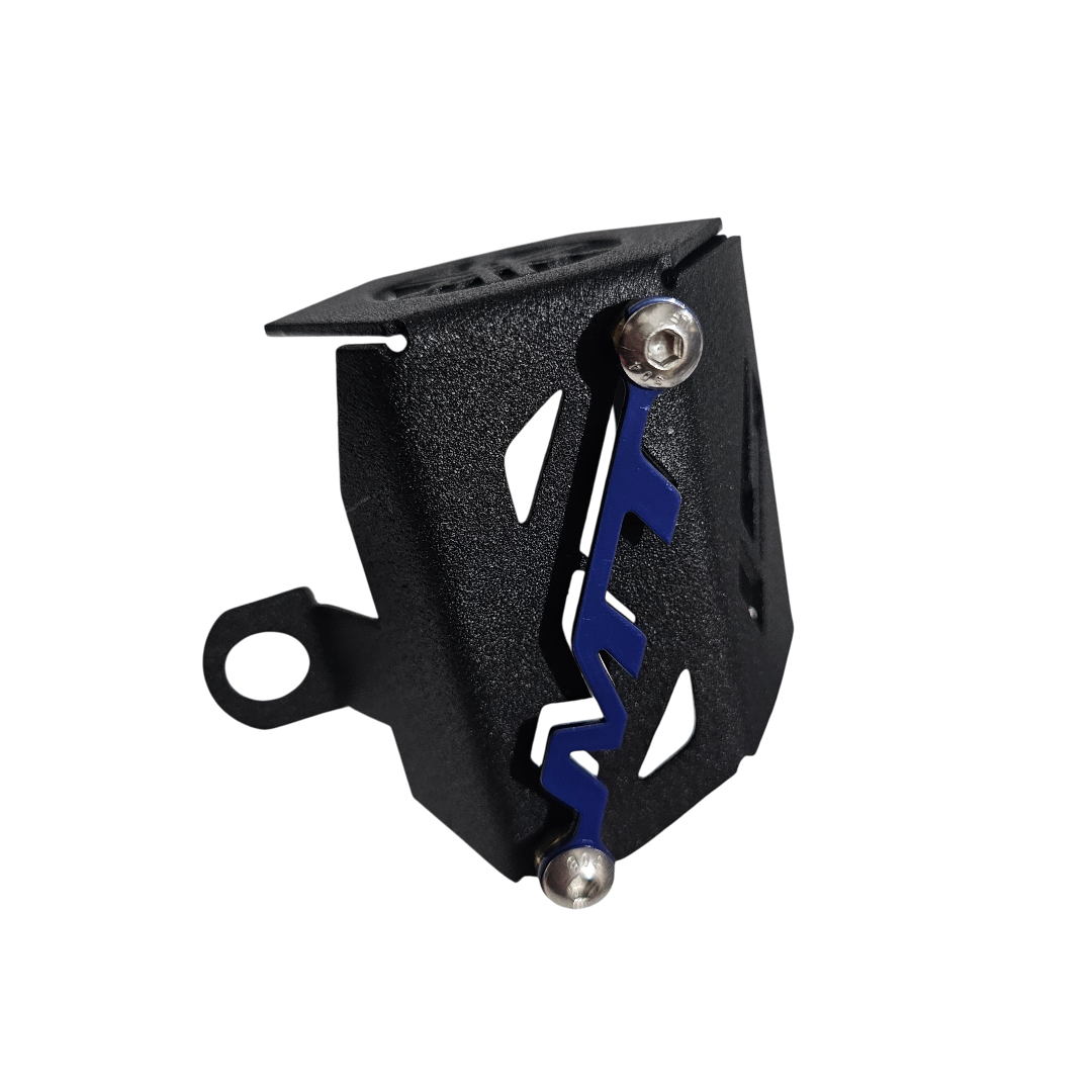 PROTECTOR DE BOMBA O DEPOSITO DE LIQUIDO DE FRENO TRASERO EN ACERO YAMAHA MT-15