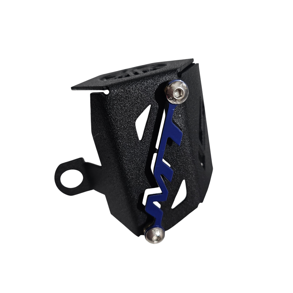 PROTECTOR DE BOMBA O DEPOSITO DE LIQUIDO DE FRENO TRASERO EN ACERO YAMAHA MT-15