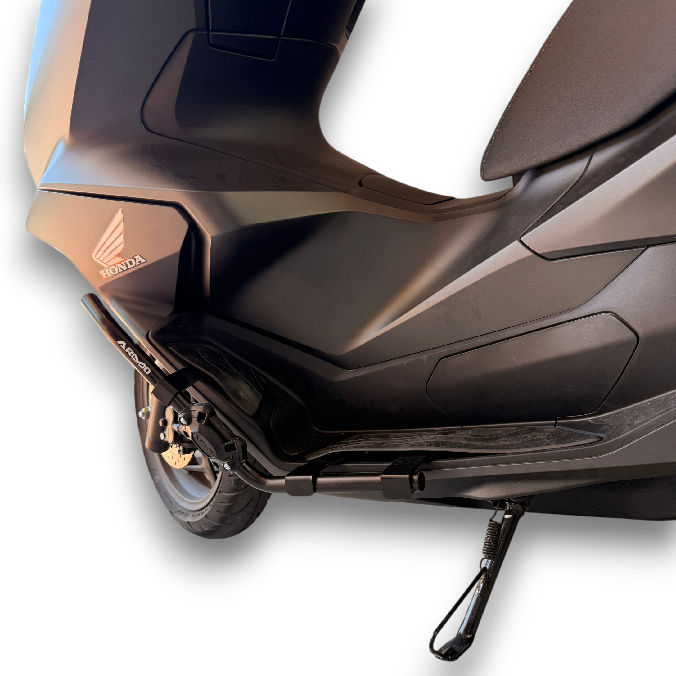 DEFENSAS CON SLIDERS ARMO DELANTERO Y TRASERO + BASE PARRILLA HONDA PCX - PCX 2.0