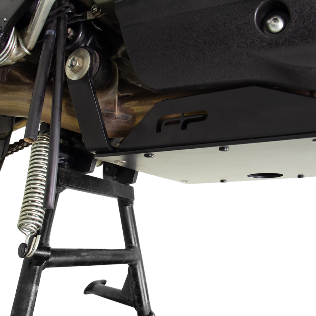PROTECTOR DE MOTOR PECHERA FP VSTROM 650 XT-AT (CON EL PLASTICO ORIGINAL)