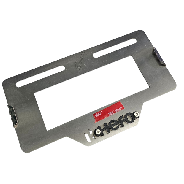 PORTA PLACA EN ACERO HERO SIN PERFORAR