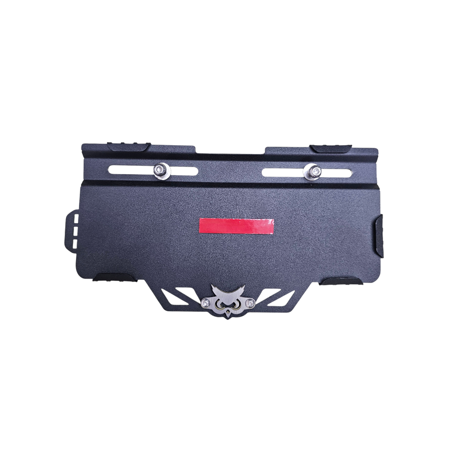 PORTA PLACA EN ACERO SIN PERFORAR LOGO BUHO