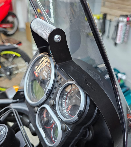 BASE PARA HOLDER O SOPORTE GPS HERO ROYAL ENFIELD HIMALAYAN 411 (CON TRIPPER)