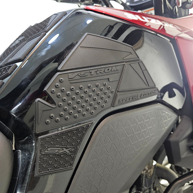 STOMPGRIPS - PROTECTORES DE TANQUE SPECIAL EDITION SUZUKI VSTROM 250 SX