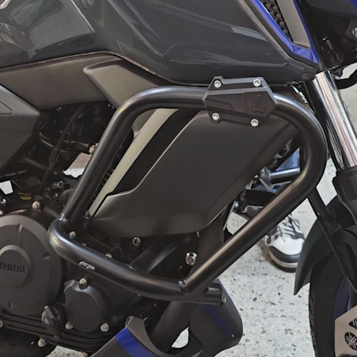 BARRA DE PROTECCIÓN CON SLIDER FP YAMAHA FZ 3.0