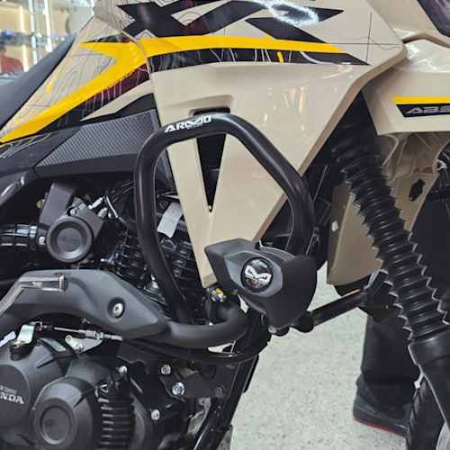 BARRA DE PROTECCIÓN CON SLIDER ARMO HONDA XR190L - HONDA XR190L ABS