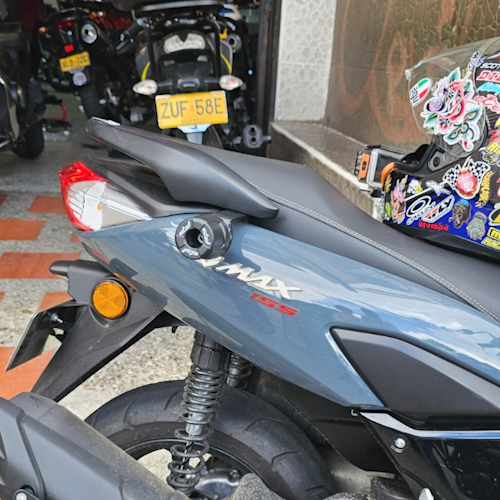 DEFENSAS CON SLIDERS FP VARIANT TRASERO YAMAHA NMAX CONNECTED