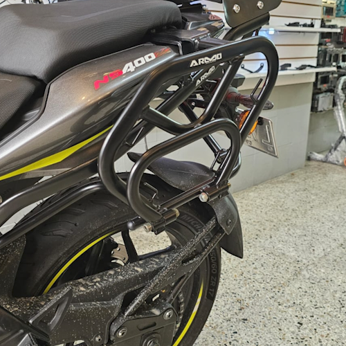 PORTA ALFORJAS ARMO BAJAJ PULSAR NS 200 - 160 - 150 - 125 UG