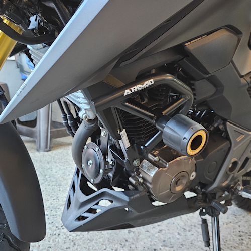 BARRA DE PROTECCIÓN CON SLIDER ARMO HONDA CB300F TWISTER