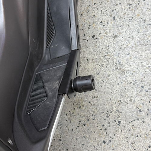 DEFENSAS CON SLIDERS FP VARIANT DELANTERO YAMAHA NMAX V1