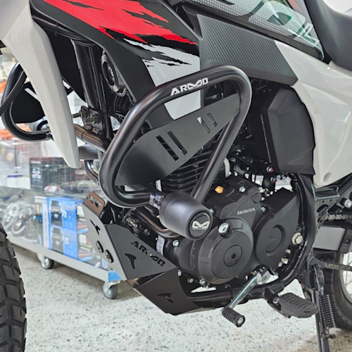 BARRA DE PROTECCIÓN CON SLIDER ARMO AKT TTR 2014/2024 - HONDA XR150 - HONDA XR190L ABS 2.0 - HONDA XRE 190 - SUZUKI DR 150 - VICTORY MRX 125 - MRX 150