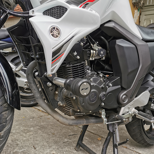 SLIDERS DE ALTO IMPACTO YAMAHA FZ 2.0 - FZ 3.0