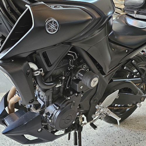SLIDERS DE ALTO IMPACTO YAMAHA MT-03