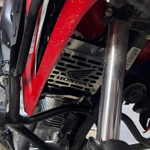 PROTECTOR RADIADOR HONDA XRE 300 / ABS