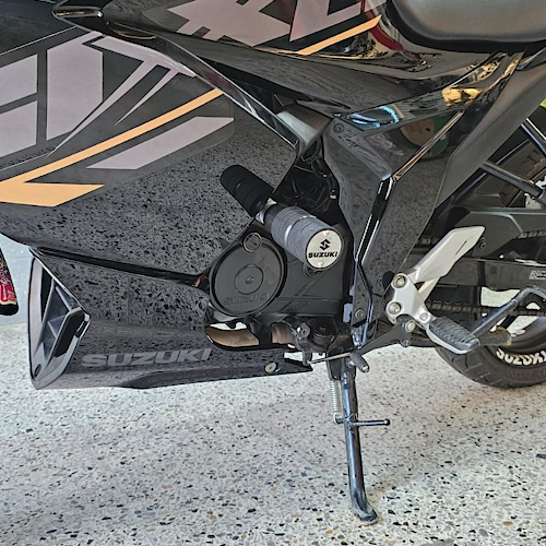 SLIDERS DE ALTO IMPACTO SUZUKI GIXXER 150 SF