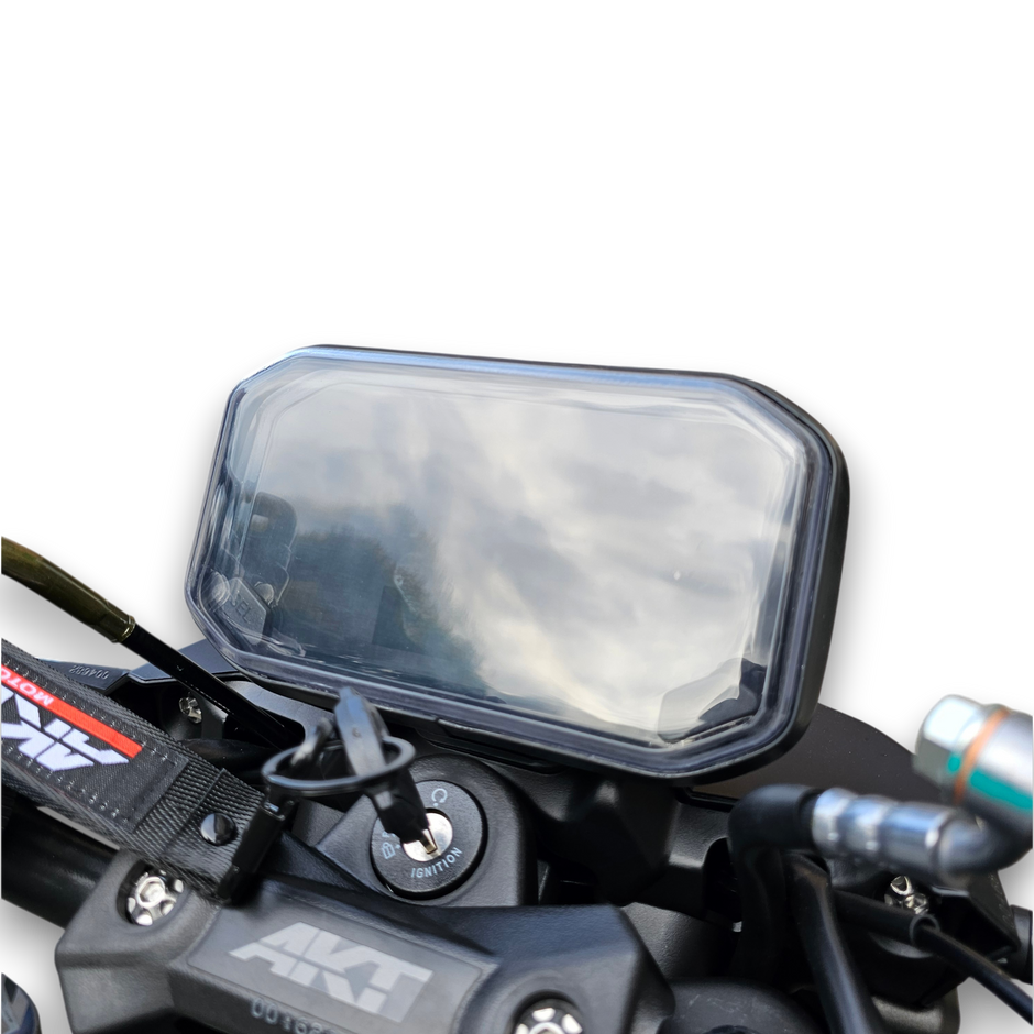 PROTECTOR DE TACOMETRO AKT CR4 200 PRO - CR4 125 - CR4 150 - 250R (CUADRADO)