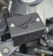 PROTECTOR DE BOMBA O DEPOSITO DE LIQUIDO DE FRENO DELANTERO EN ACERO TVS APACHE 160/180 2V - TVS APACHE 160/200 4V