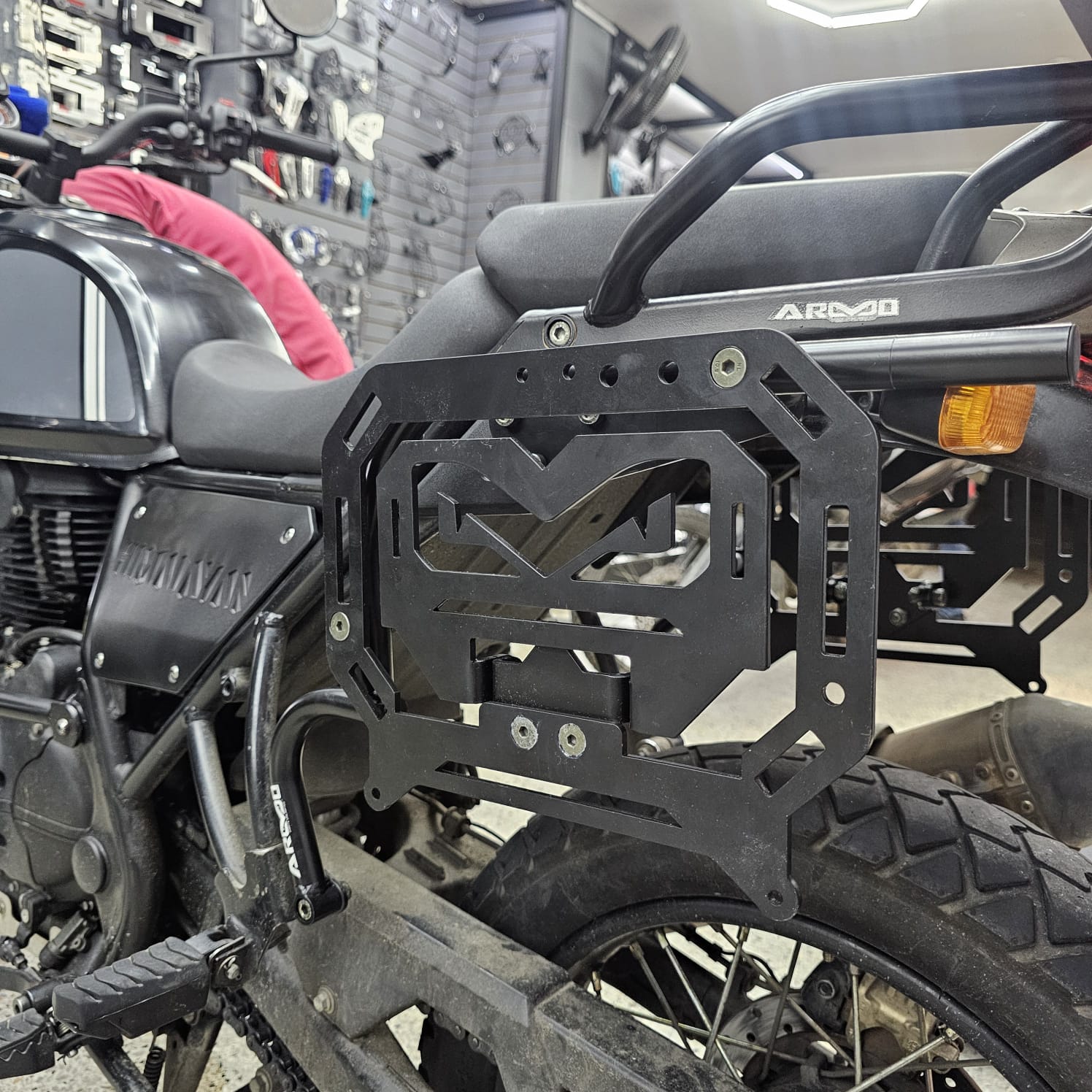 PORTA ALFORJAS MULTIFUNCIONAL ROYAN ENFIELD HIMALAYAN/SCRAM 411