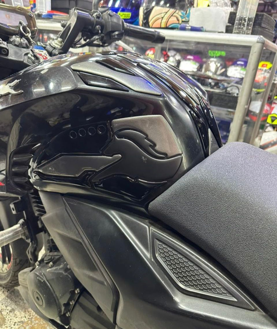 STOMPGRIPS - PROTECTORES DE TANQUE LUXUS PROTECT TVS APACHE 160/200 4V