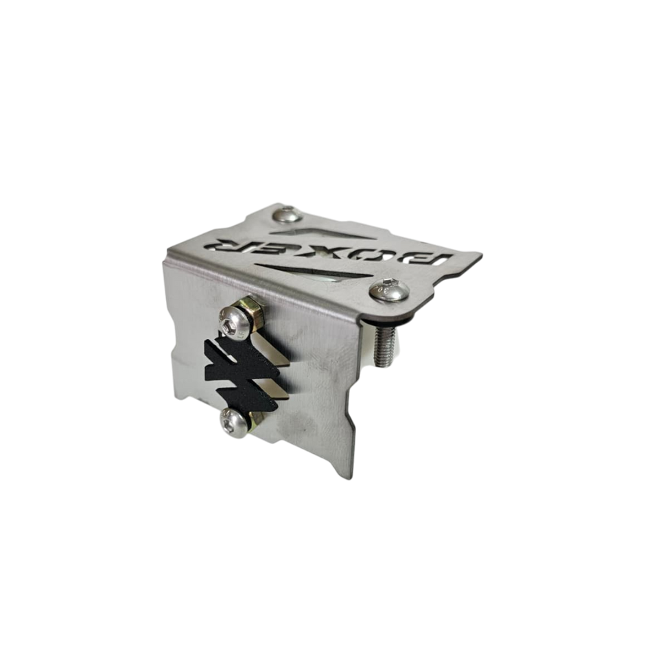 PROTECTOR DE BOMBA O DEPOSITO DE LIQUIDO DE FRENO DELANTERO EN ACERO BAJAJ BOXER CT 125