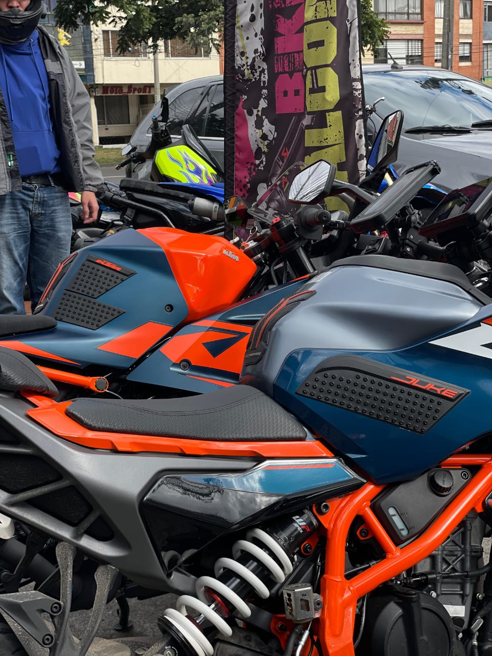 STOMPGRIPS - PROTECTORES DE TANQUE SEVEN DESIGN 7D KTM DUKE 200/250/390 NG