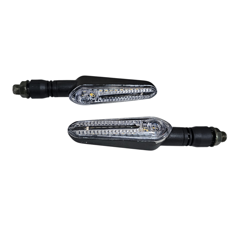 PAR DE DIRECCIONALES DE BARRIDO TIPO YAMAHA MT - LINEA UNIVERSAL