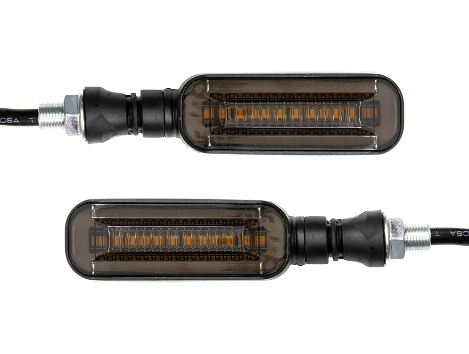 PAR DE DIRECCIONALES DELGADAS DE BARRIDO CON STOP AZUL