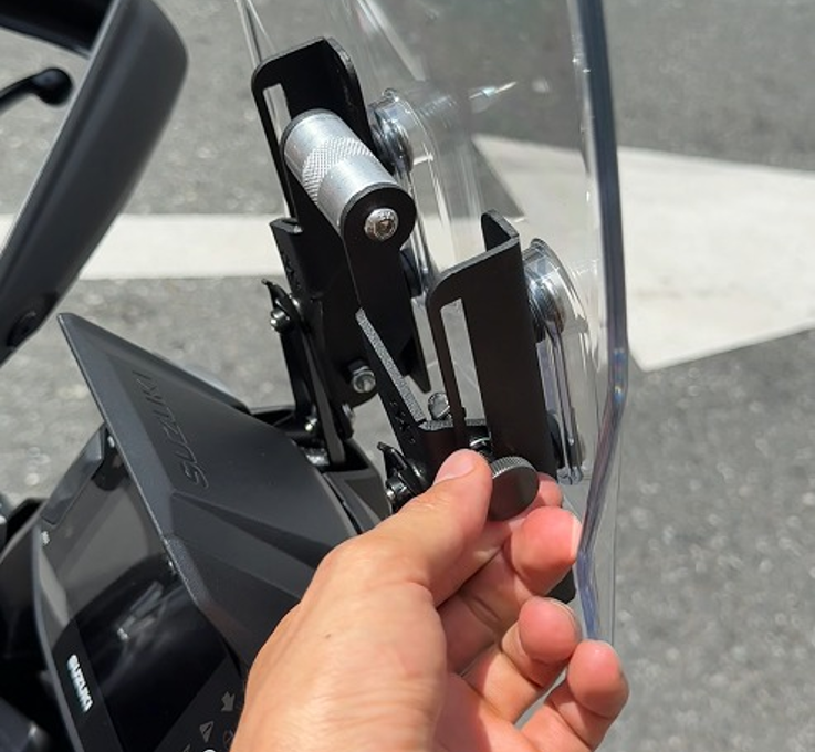 ELEVADOR O EXTENSOR DE CUPULA + SOPORTE GPS SUZUKI VSTROM 250 SX