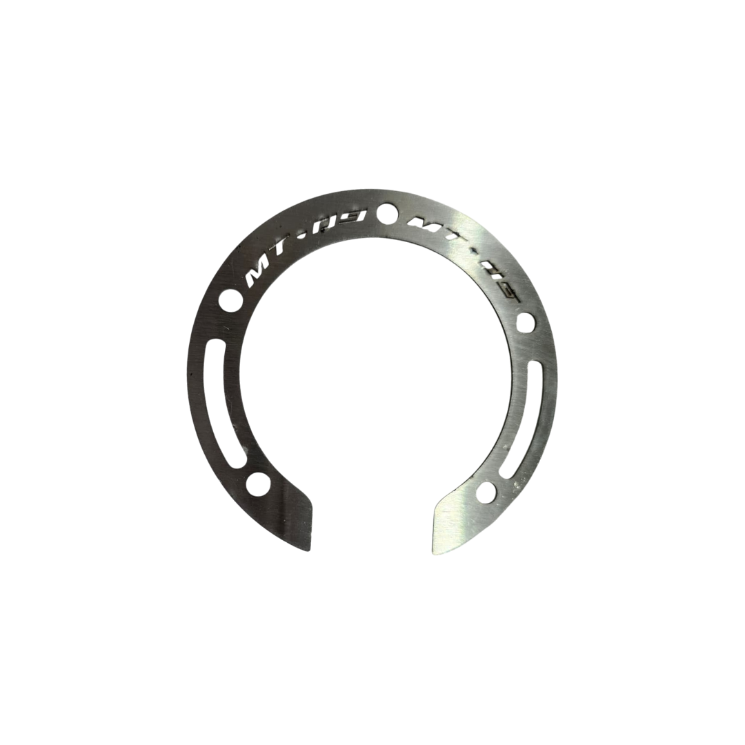 PROTECTOR DE TAPA TANQUE O ARO DE GASOLINA EN ACERO YAMAHA MT-09 V1 _ MT-09 V2 _  MT-09 V3 _ MT-09 V4