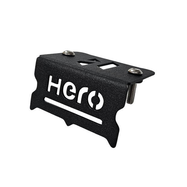 PROTECTOR DE BOMBA O DEPOSITO DE LIQUIDO DE FRENO DELANTERO EN ACERO HERO UNIVERSAL
