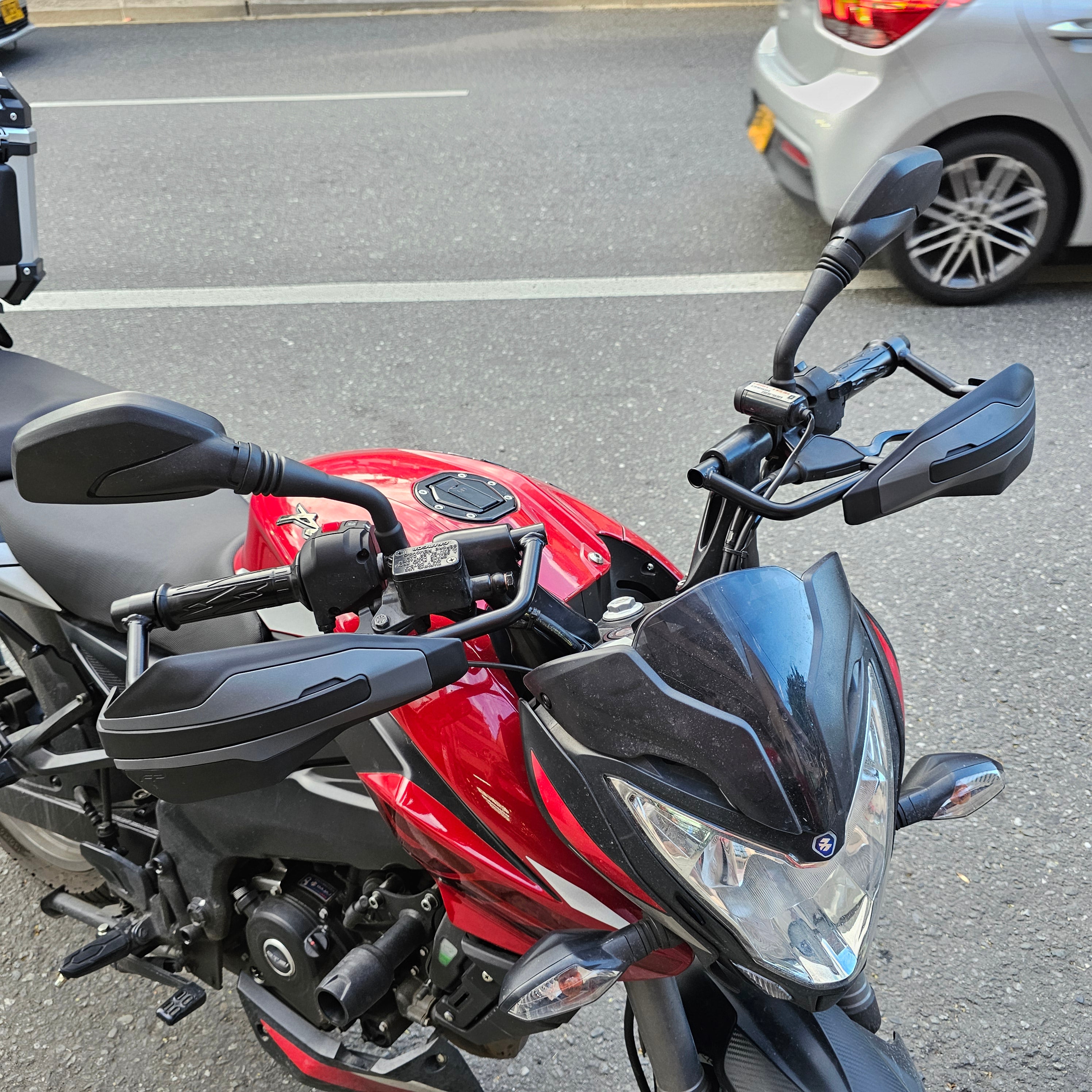 HAND SAVERS FP 2DRIFT BAJAJ PULSAR (2 LADOS)