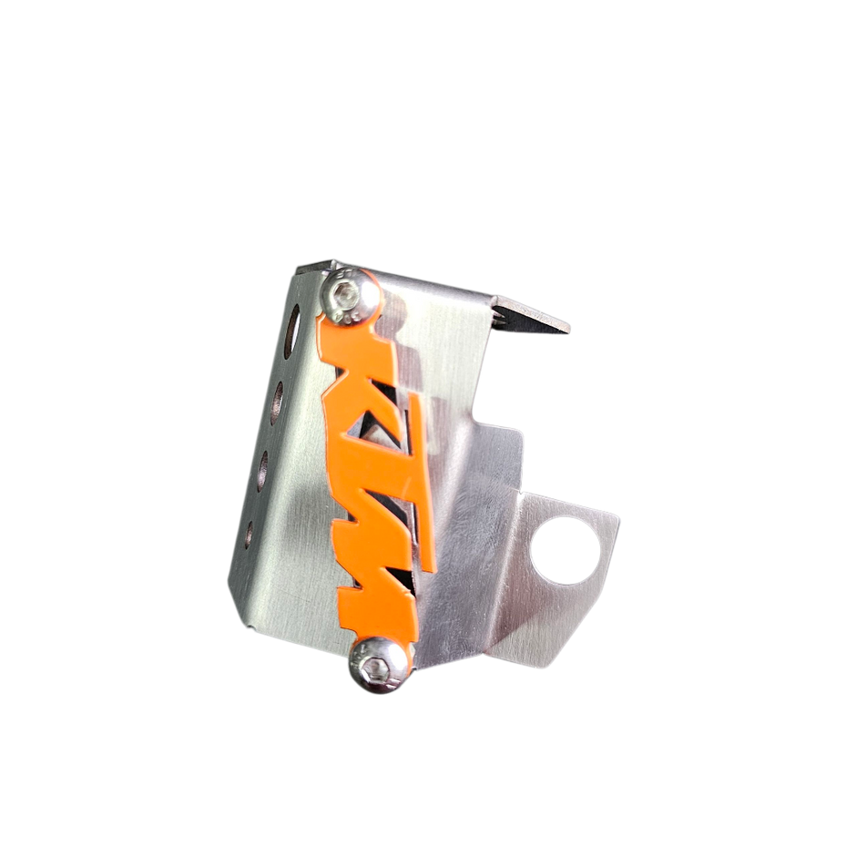 PROTECTOR DE BOMBA O DEPOSITO DE LIQUIDO DE FRENO TRASERO EN ACERO KTM DUKE 200/250/390 NG - KTM DUKE 200/390 G1