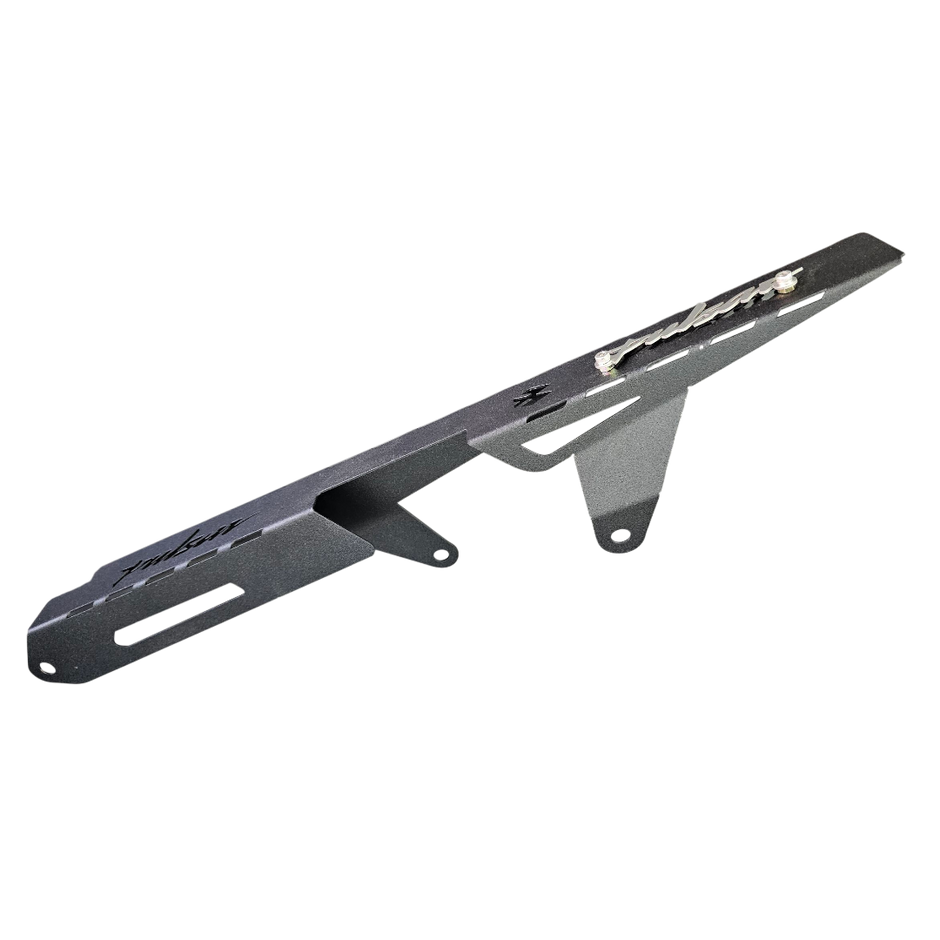 GUARDA CADENA EN ACERO BAJAJ PULSAR 180