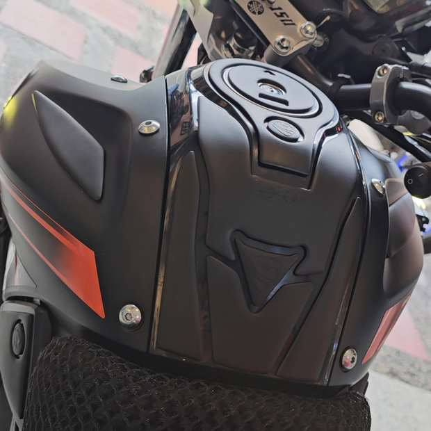 STOMPGRIPS - PROTECTORES DE TANQUE LUXUS PROTECT YAMAHA XTZ 150