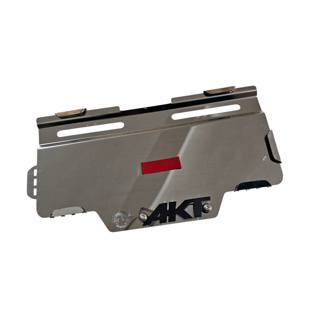 PORTA PLACA EN ACERO AKT SIN PERFORAR