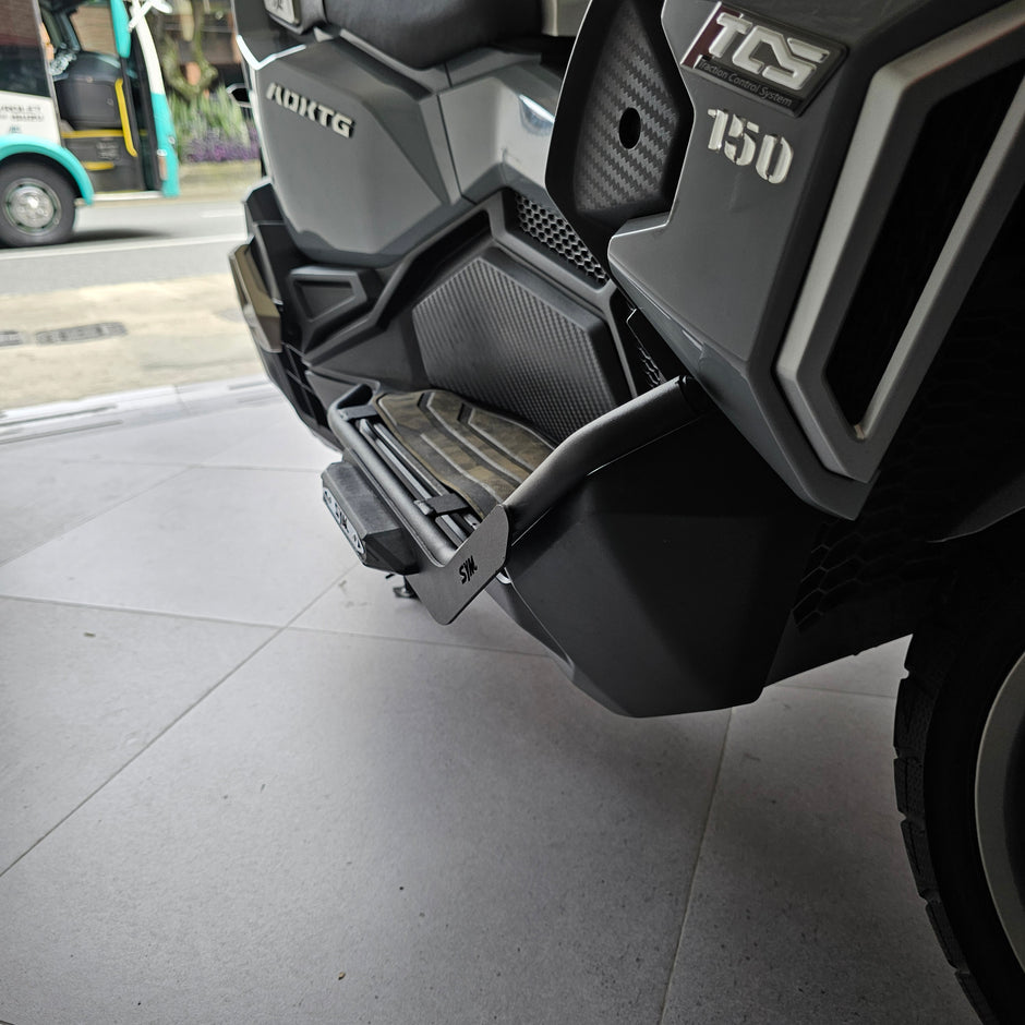 BARRA DE PROTECCIÓN CON SLIDER CARBONO SIX SYM ADXTG 150 DELANTERO