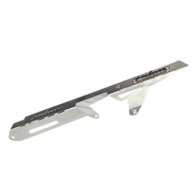 GUARDA CADENA EN ACERO BAJAJ PULSAR 180