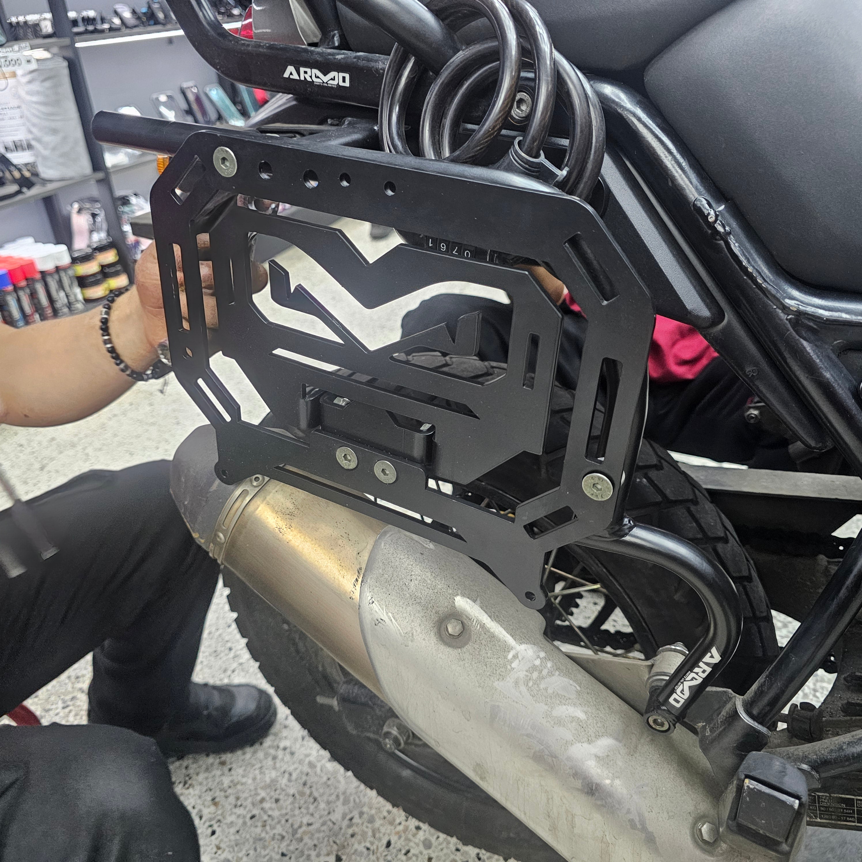 SOPORTE 3P PARA ALFORJAS O MALETAS LATERALES ROYAL ENFIELD HIMALAYAN/SCRAM 411