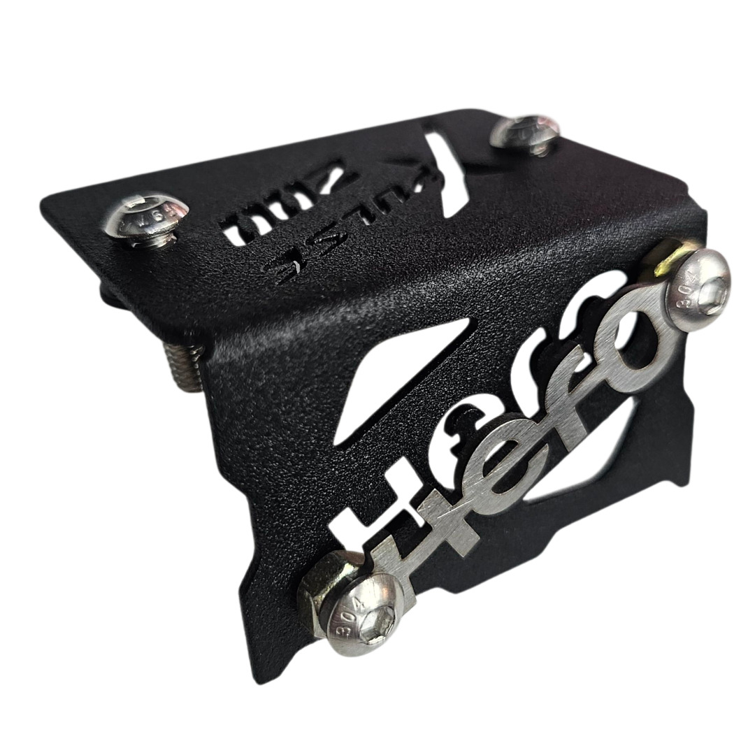 PROTECTOR DE BOMBA O DEPOSITO DE LIQUIDO DE FRENO DELANTERO EN ACERO HERO XPULSE 200 - 4V