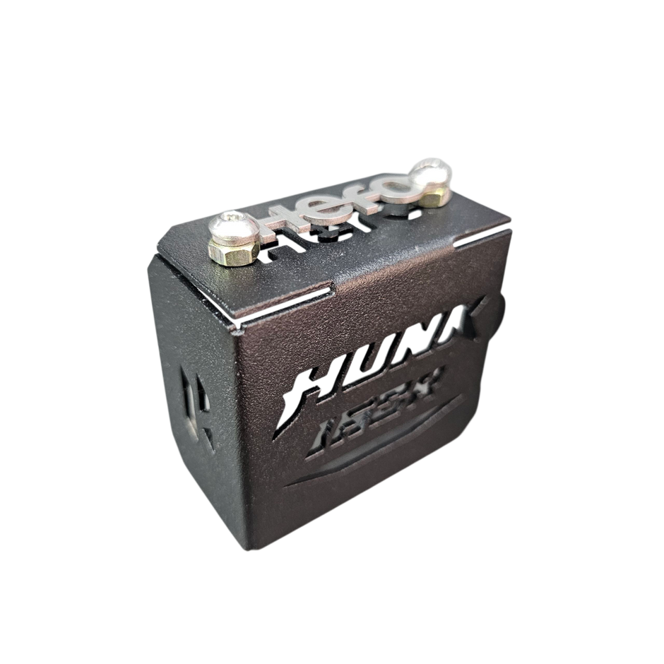 PROTECTOR DE BOMBA O DEPOSITO DE LIQUIDO DE FRENO TRASERO EN ACERO HERO HUNK 160 4V