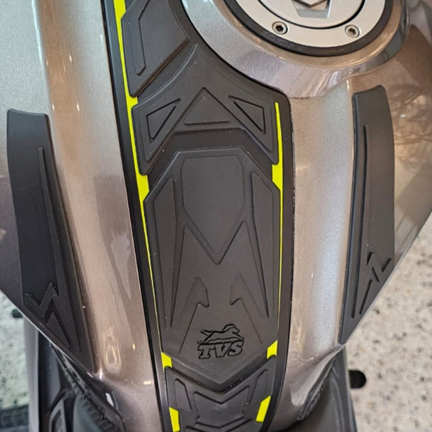 STOMPGRIPS - PROTECTORES DE TANQUE SPECIAL EDITION TVS APACHE 160/180 2V - TVS APACHE 160/200 4V