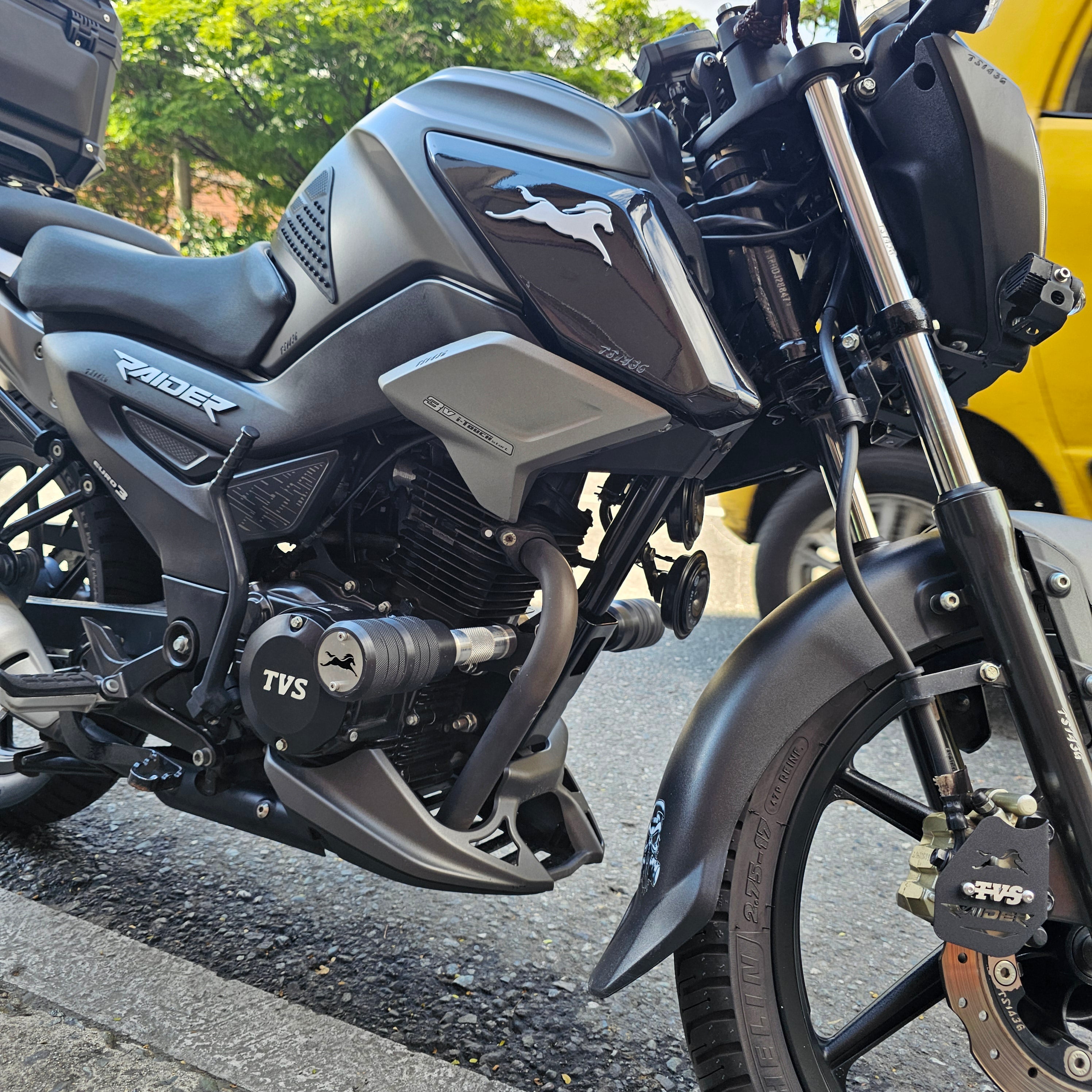 SLIDERS DE ALTO IMPACTO TVS RAIDER - FI