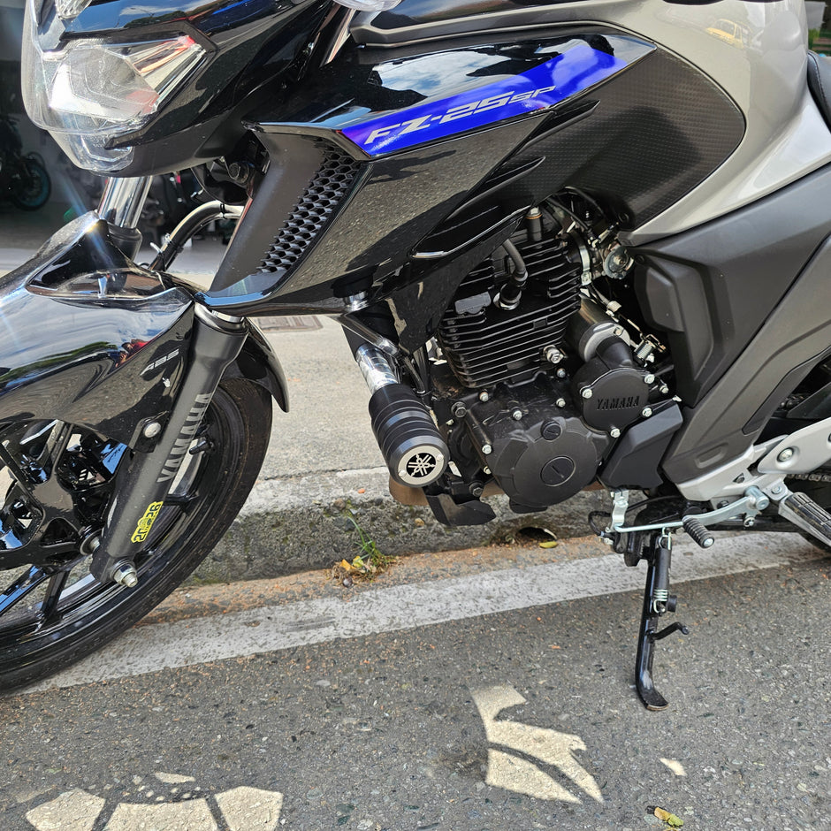 SLIDERS DE ALTO IMPACTO YAMAHA FZ25