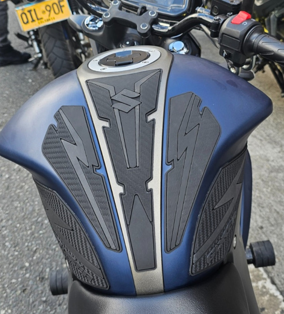 STOMPGRIPS - PROTECTORES DE TANQUE SPECIAL EDITION SUZUKI GIXXER 150 FI - GIXXER 250 FI - GIXXER 150 SF - GIXXER 250 SF
