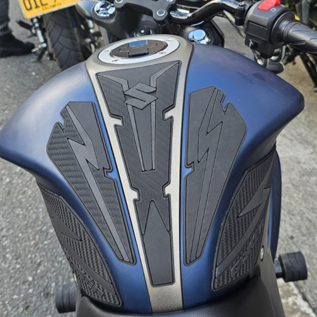 STOMPGRIPS - PROTECTORES DE TANQUE SPECIAL EDITION SUZUKI GIXXER 150 FI - GIXXER 250 FI - GIXXER 150 SF - GIXXER 250 SF