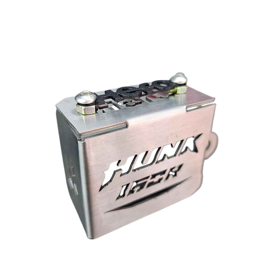 PROTECTOR DE BOMBA O DEPOSITO DE LIQUIDO DE FRENO TRASERO EN ACERO HERO HUNK 160 4V