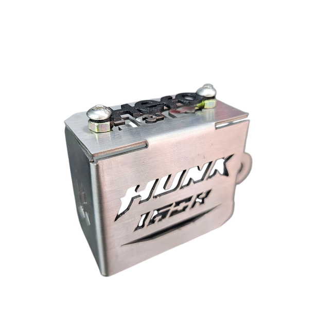 PROTECTOR DE BOMBA O DEPOSITO DE LIQUIDO DE FRENO TRASERO EN ACERO HERO HUNK 160 4V