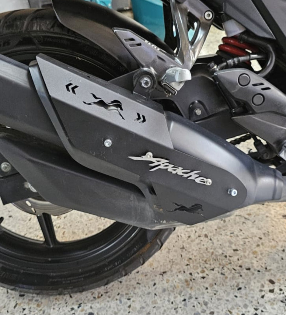 PROTECTOR DE EXOSTO EN ACERO TVS APACHE 160/200 4V GRANDE