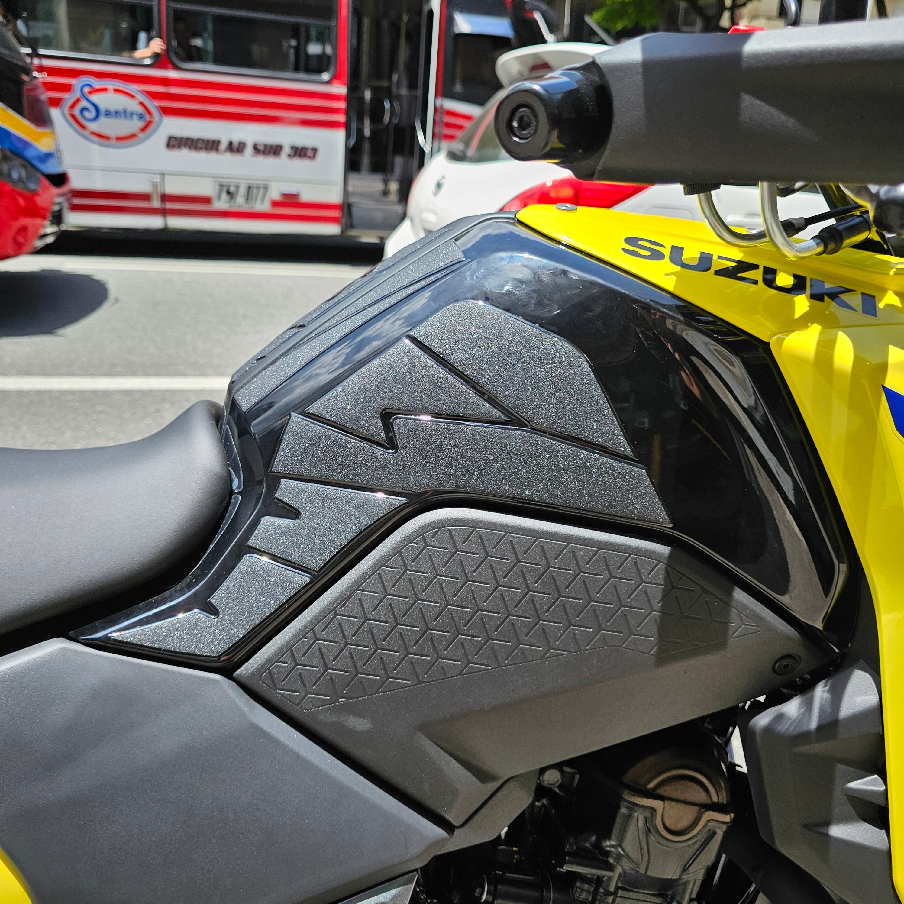 STOMPGRIPS - PROTECTORES DE TANQUE SEVEN DESIGN 7D HIDRO GEL SUZUKI VSTROM 250 SX (TIPO LIJA)